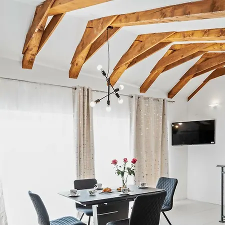 Bruna Apartman *