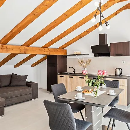 Bruna Apartman Sibenik