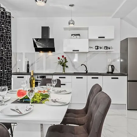 Apartman Bruna *