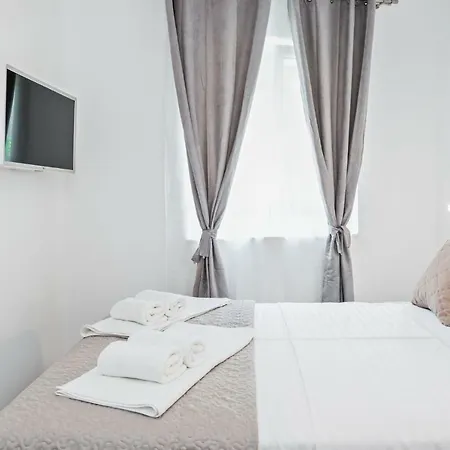 Apartman Bruna *